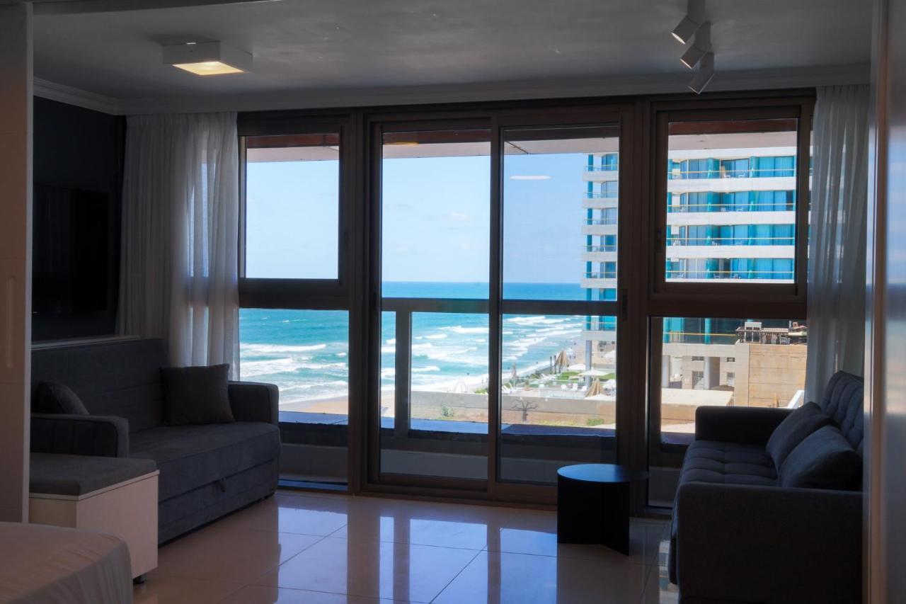 Beachfront Boutique Apartment Herzelia 外观 照片