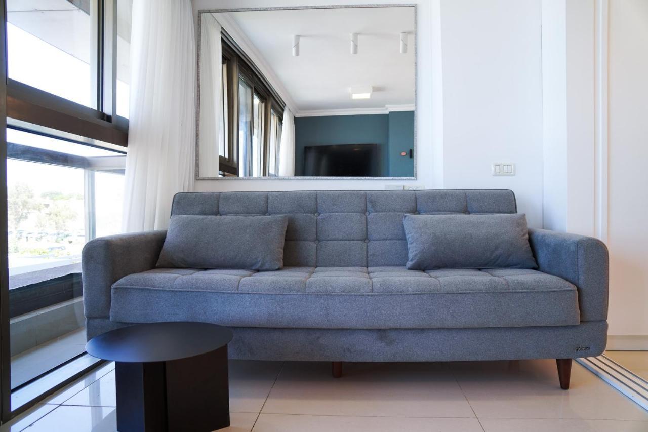Beachfront Boutique Apartment Herzelia 外观 照片