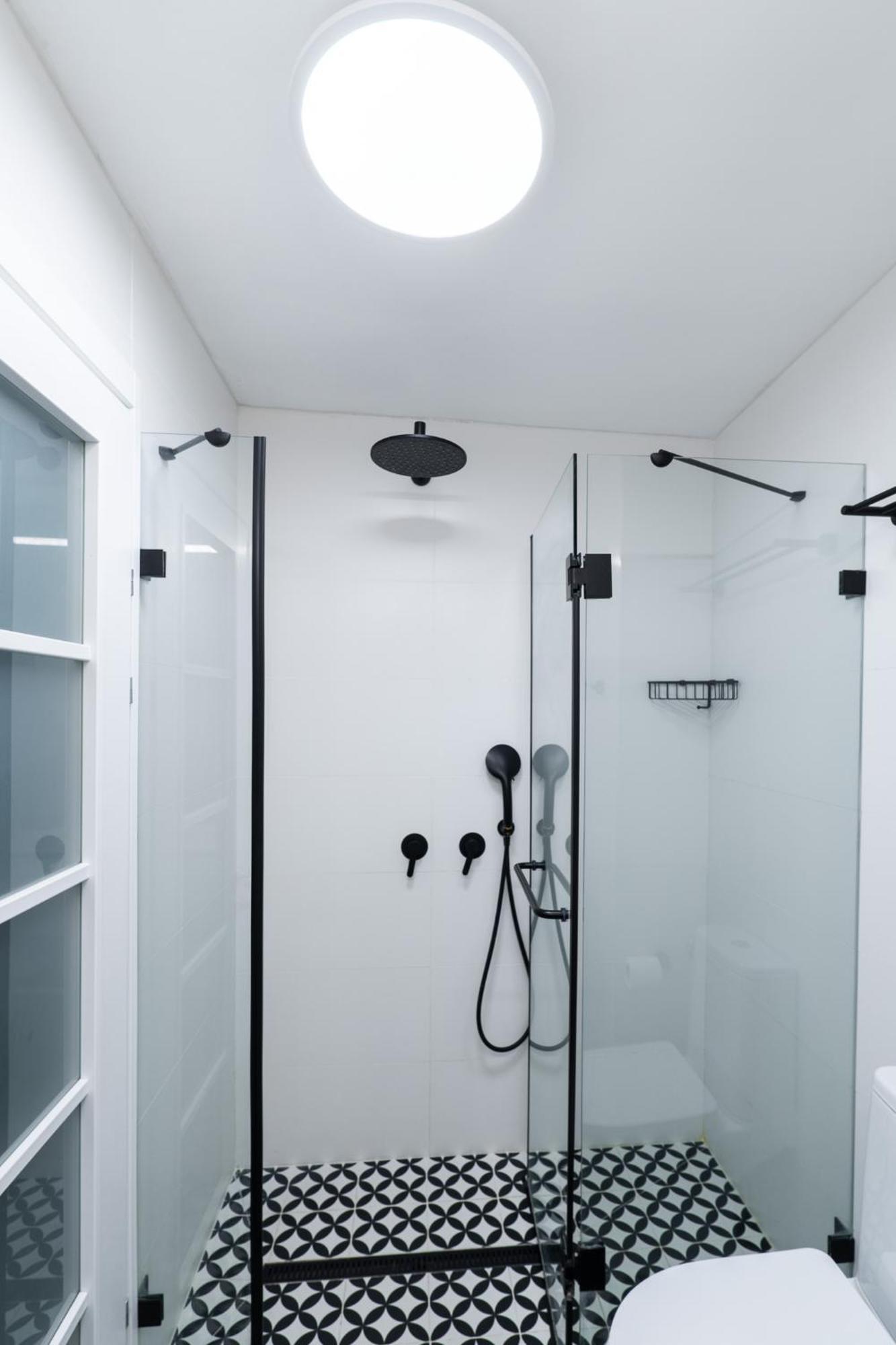 Beachfront Boutique Apartment Herzelia 外观 照片
